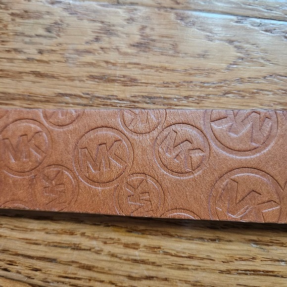 MICHAEL Michael Kors Women's Brown Monogram Embossed Leather Belt Size M - Picture 9 of 12